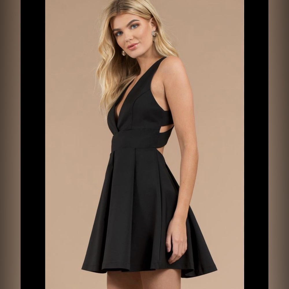 Tobi Black Dress Quiet Luxury Rush Evening Wear size Medium